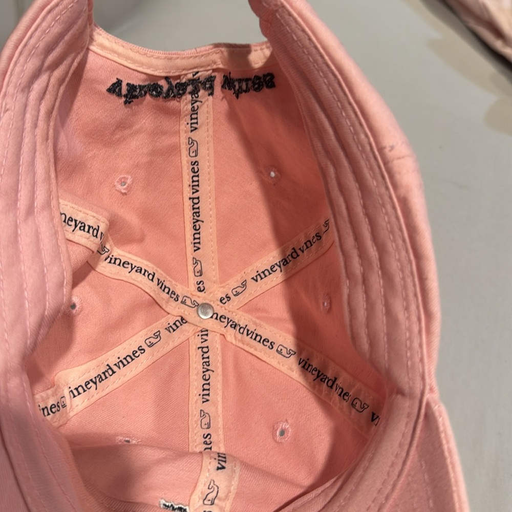 Pink cap - Picture 4 of 4